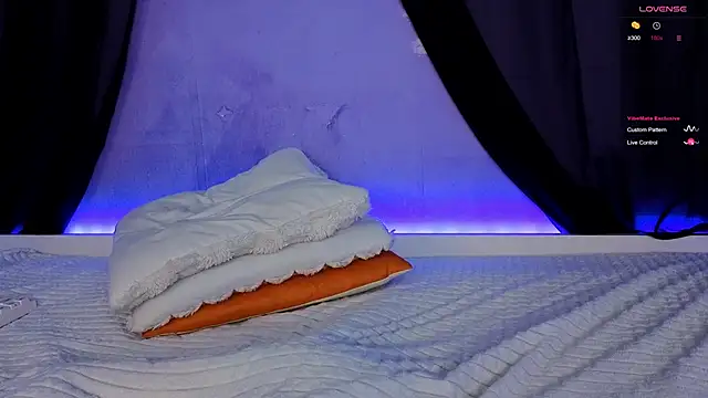 Scarlettsrorm online show from 16, 11, 2025