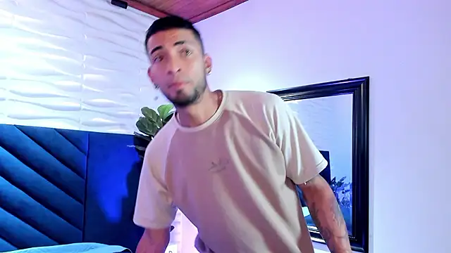 Snapshot of DrakeNeumann chatting on 28, 2, 2026 DrakeNeumann online show from 28, 2, 2026