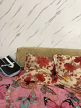 saray gomez22 online show from 8, 3, 2025