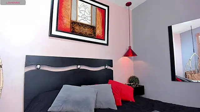 Miranda doll  online show from 26, 2, 2026