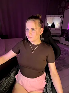 Lexi noah online show from 18, 9, 2025