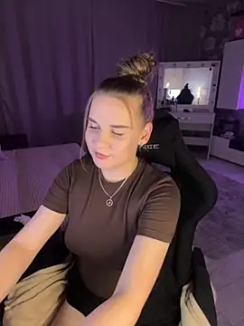 Lexi noah online show from 21, 9, 2025