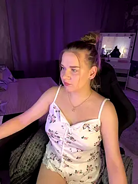 Lexi noah online show from 24, 9, 2025