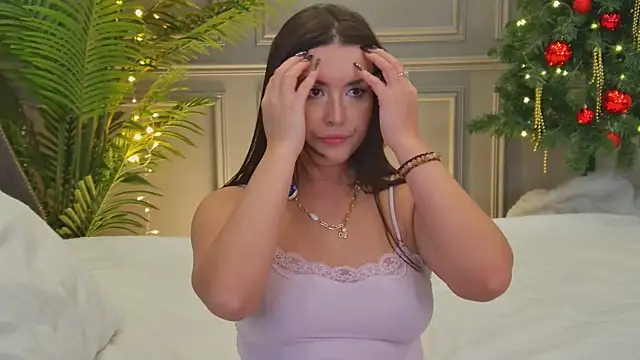 TrishaWinslet online show from 14, 12, 2025