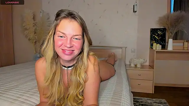 Snapshot of Jeanne_Williams chatting on 1, 2, 2025 Jeanne Williams online show from 1, 2, 2025