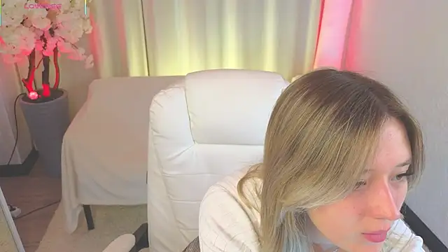 JessRosen online show from 14, 10, 2025