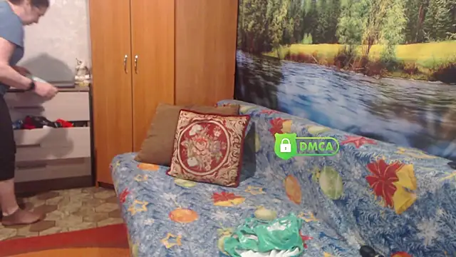 Snapshot of RositaSky chatting on 8, 12, 2024 RositaSky online show from 8, 12, 2024