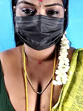 Snapshot of mayaa2u chatting on 15, 5, 2026 mayaa2u online show from 15, 5, 2026