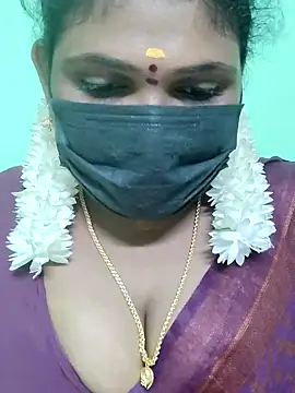 Snapshot of malliga98 chatting on 6, 2, 2025 malliga98 online show from 6, 2, 2025