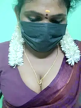 Snapshot of malliga98 chatting on 6, 2, 2025 malliga98 online show from 6, 2, 2025