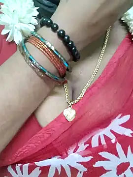 Snapshot of malliga98 chatting on 2, 3, 2025 malliga98 online show from 2, 3, 2025