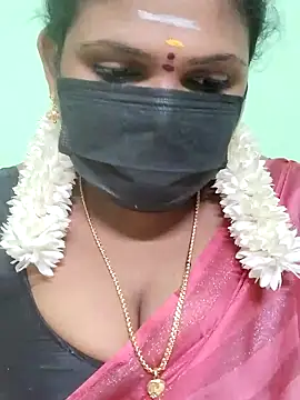 Snapshot of malliga98 chatting on 9, 3, 2025 malliga98 online show from 9, 3, 2025