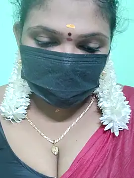 Snapshot of malliga98 chatting on 12, 3, 2025 malliga98 online show from 12, 3, 2025