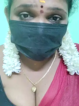 Snapshot of malliga98 chatting on 12, 3, 2025 malliga98 online show from 12, 3, 2025