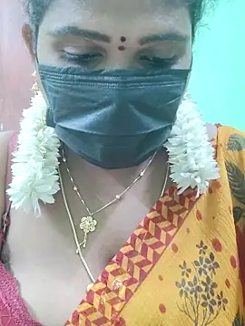 Snapshot of malliga98 chatting on 16, 9, 2025 malliga98 online show from 16, 9, 2025