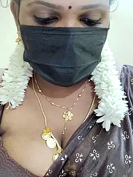 Snapshot of malliga98 chatting on 21, 9, 2025 malliga98 online show from 21, 9, 2025