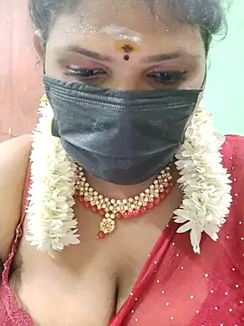 Snapshot of malliga98 chatting on 26, 9, 2025 malliga98 online show from 26, 9, 2025