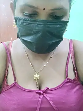 Snapshot of malliga98 chatting on 26, 10, 2025 malliga98 online show from 26, 10, 2025