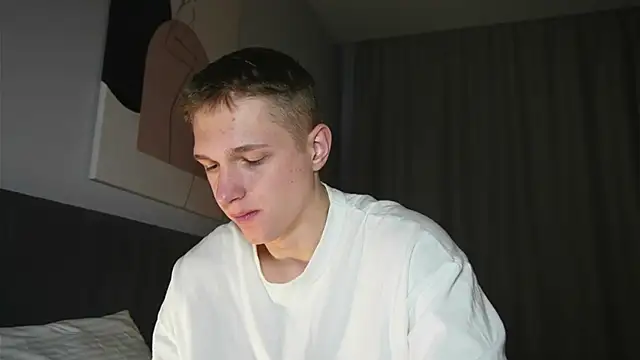 Snapshot of dustyn_fox chatting on 28, 1, 2025 dustyn fox online show from 28, 1, 2025