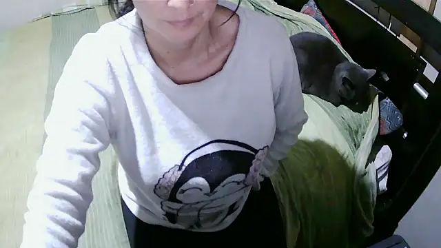 Snapshot of Jennys_room_77 chatting on 16, 11, 2025 Jennys room 77 online show from 16, 11, 2025