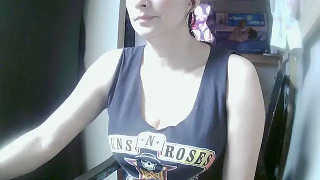 Snapshot of Jennys_room_77 chatting on 7, 7, 2026 Jennys room 77 online show from 7, 7, 2026