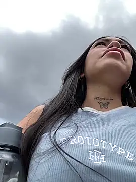 Effy Bonny online show from 6, 2, 2025