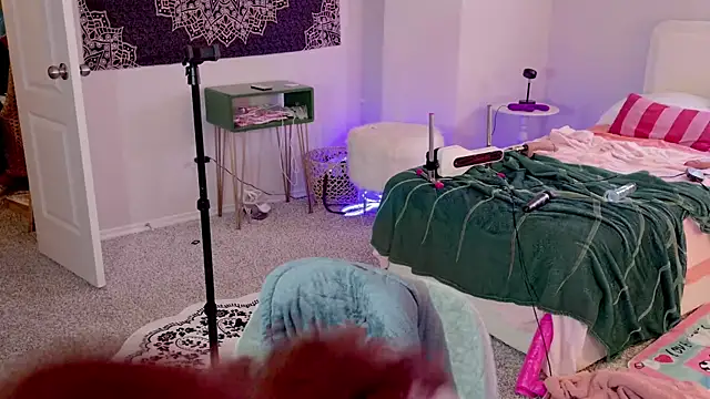 Snapshot of MissyRoulette chatting on 5, 1, 2025 MissyRoulette online show from 5, 1, 2025