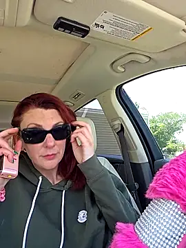 Snapshot of MissyRoulette chatting on 13, 9, 2025 MissyRoulette online show from 13, 9, 2025