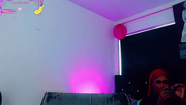 Snapshot of Kendall_hornyy chatting on 20, 5, 2026 Kendall hornyy online show from 20, 5, 2026