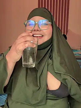  Shara Handal  online show from 19, 3, 2025