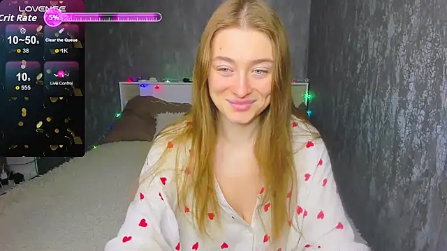 Demure Smile online show from 13, 10, 2025