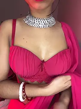 Snapshot of Hot-sexy222 chatting on 10, 10, 2025 Hot-sexy222 online show from 10, 10, 2025