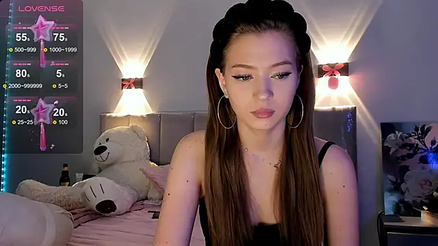 Snapshot of diana_nier chatting on 11, 9, 2025 diana nier online show from 11, 9, 2025