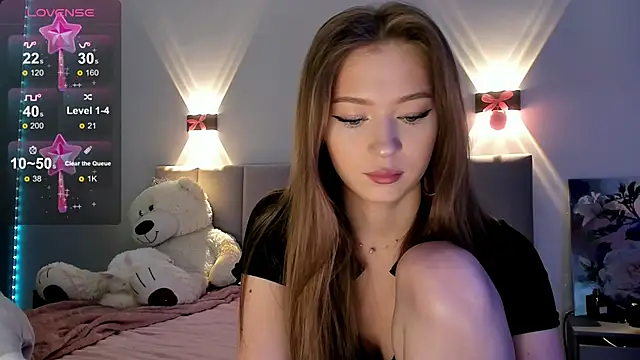 Snapshot of diana_nier chatting on 12, 9, 2025 diana nier online show from 12, 9, 2025