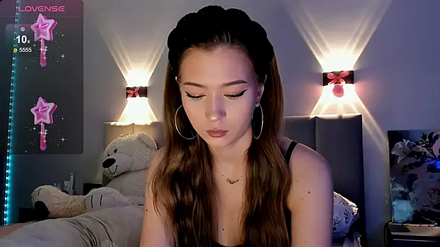 Snapshot of diana_nier chatting on 30, 9, 2025 diana nier online show from 30, 9, 2025