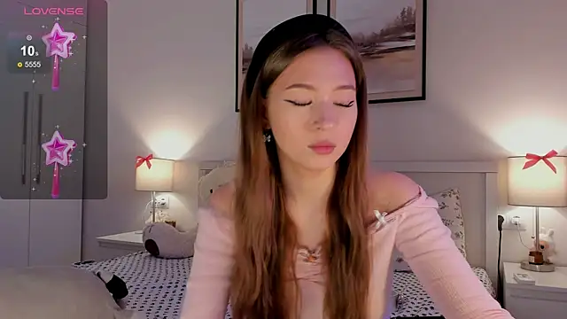 Snapshot of diana_nier chatting on 14, 11, 2025 diana nier online show from 14, 11, 2025