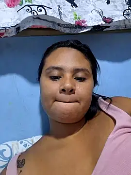 Snapshot of sexy-latin10 chatting on 2, 2, 2025 sexy-latin10 online show from 2, 2, 2025