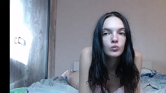 Snapshot of Lia__meow chatting on 10, 9, 2025 Lia  meow online show from 10, 9, 2025