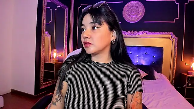 Snapshot of JeyLee chatting on 5, 2, 2025 JeyLee online show from 5, 2, 2025