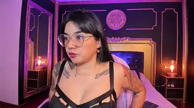 Snapshot of JeyLee chatting on 13, 2, 2025 JeyLee online show from 13, 2, 2025