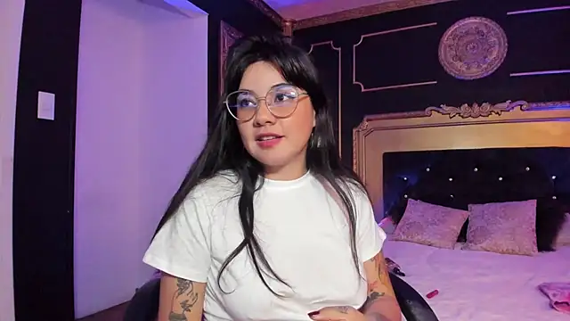 Snapshot of JeyLee chatting on 19, 2, 2025 JeyLee online show from 19, 2, 2025
