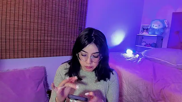 Snapshot of JeyLee chatting on 24, 9, 2025 JeyLee online show from 24, 9, 2025