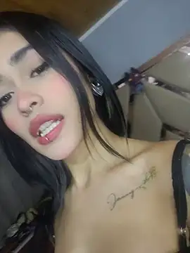 Snapshot of AliceMiller_2 chatting on 24, 11, 2025 AliceMiller 2 online show from 24, 11, 2025