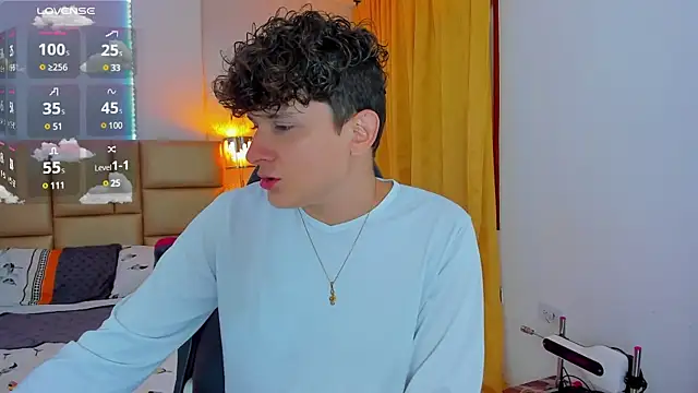 Snapshot of Nathan_Bluee chatting on 17, 1, 2025 Nathan Bluee online show from 17, 1, 2025