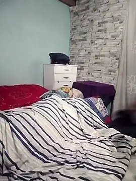 DigCrok online show from 8, 4, 2026