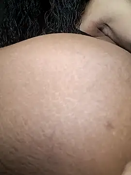 Snapshot of MILFCandy chatting on 27, 2, 2025 MILFCandy online show from 27, 2, 2025