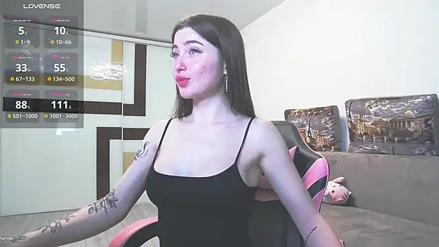 Snapshot of Luxuryalma chatting on 19, 5, 2026 Luxuryalma online show from 19, 5, 2026