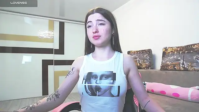Snapshot of Luxuryalma chatting on 25, 5, 2026 Luxuryalma online show from 25, 5, 2026