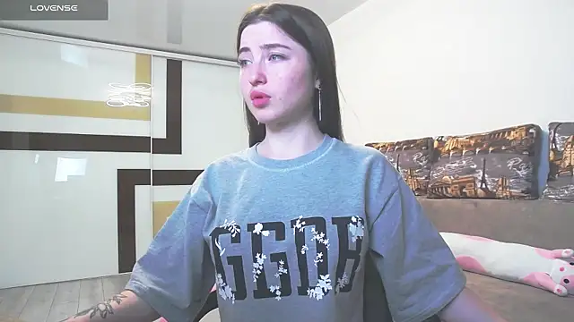 Snapshot of Luxuryalma chatting on 1, 6, 2026 Luxuryalma online show from 1, 6, 2026