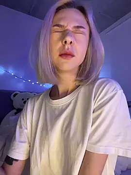  urbestie  online show from 14, 4, 2026